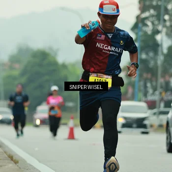 Runner Photo 7042575