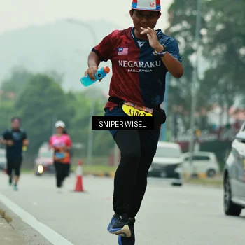 Runner Photo 7042587