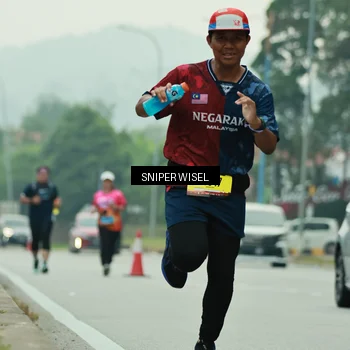 Runner Photo 7042590
