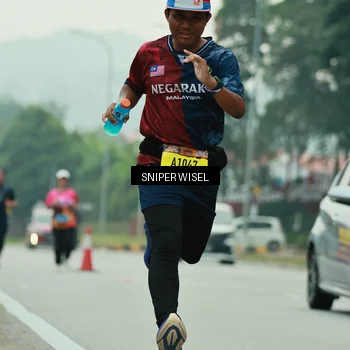 Runner Photo 7042592