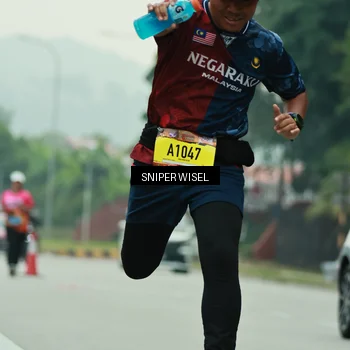 Runner Photo 7042604