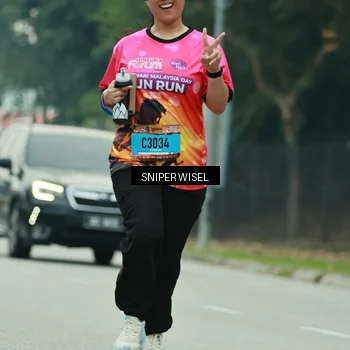 Runner Photo 7042609