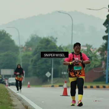 Runner Photo 7042658