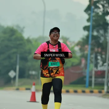 Runner Photo 7042663