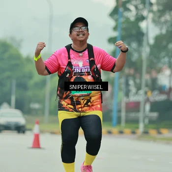 Runner Photo 7042684