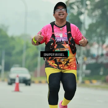Runner Photo 7042692