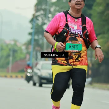 Runner Photo 7042707