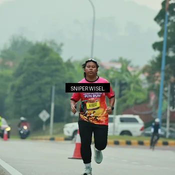 Runner Photo 7042767