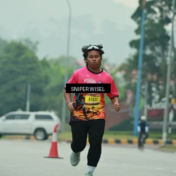 Runner Photo 7042778