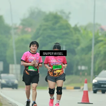 Runner Photo 7042805