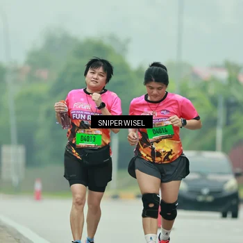 Runner Photo 7042845