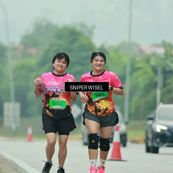 Runner Photo 7042846