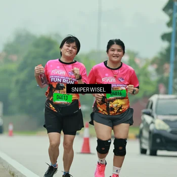 Runner Photo 7042858