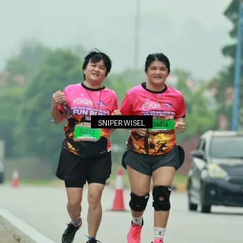 Runner Photo 7042865