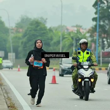 Runner Photo 7042926