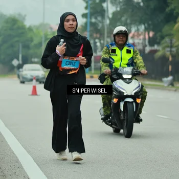 Runner Photo 7042946