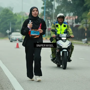 Runner Photo 7042951
