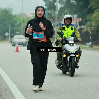 Runner Photo 7042955