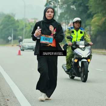 Runner Photo 7042963