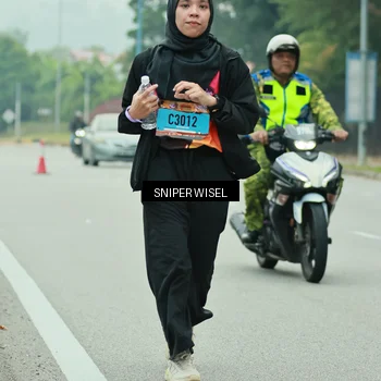 Runner Photo 7042972