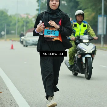 Runner Photo 7042976