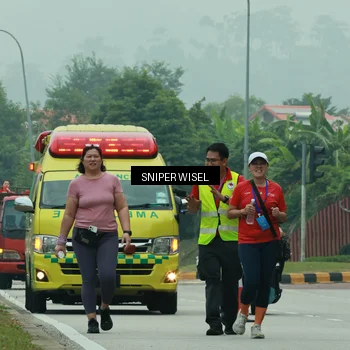 Runner Photo 7043008