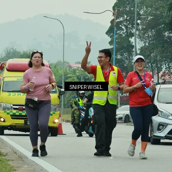 Runner Photo 7043042