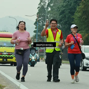Runner Photo 7043067