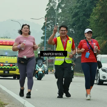 Runner Photo 7043068
