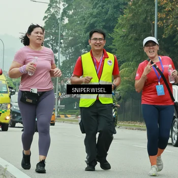 Runner Photo 7043081