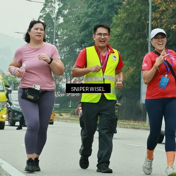 Runner Photo 7043082