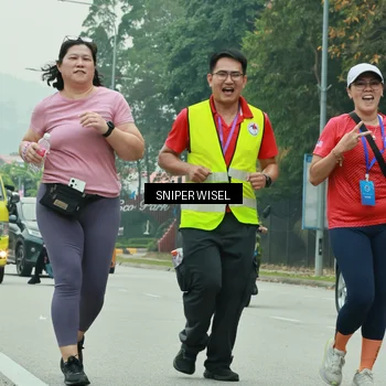 Runner Photo 7043088