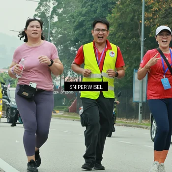 Runner Photo 7043089