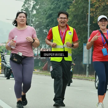Runner Photo 7043091