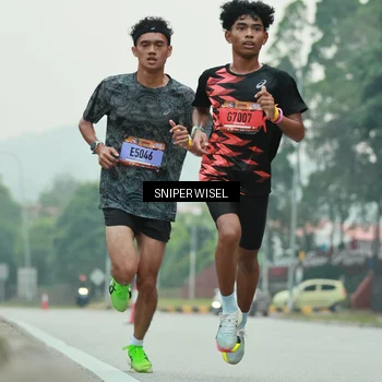 Runner Photo 7043169
