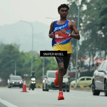 Runner Photo 7043177