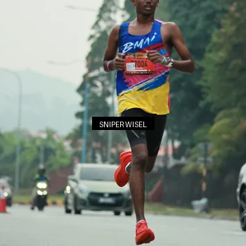 Runner Photo 7043188