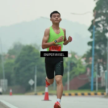 Runner Photo 7043194