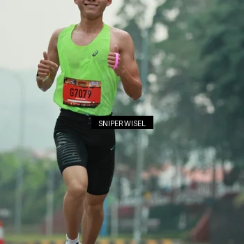 Runner Photo 7043210