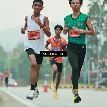 Runner Photo 7043233