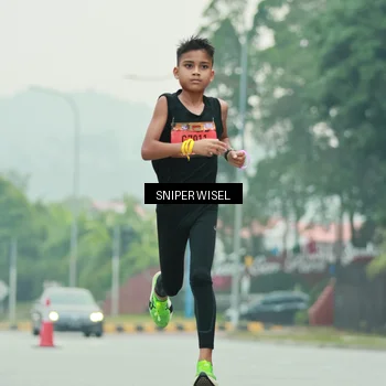 Runner Photo 7043235