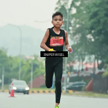 Runner Photo 7043237