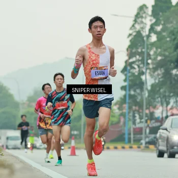 Runner Photo 7043250