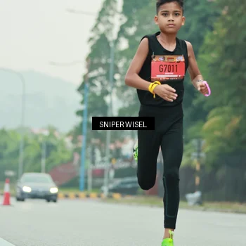 Runner Photo 7043251