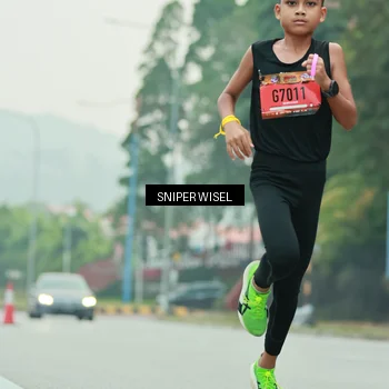Runner Photo 7043253