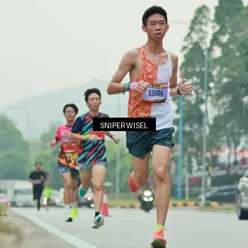 Runner Photo 7043255