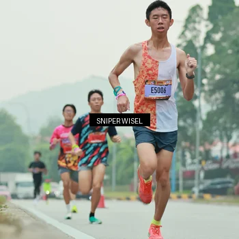 Runner Photo 7043257