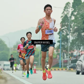 Runner Photo 7043258
