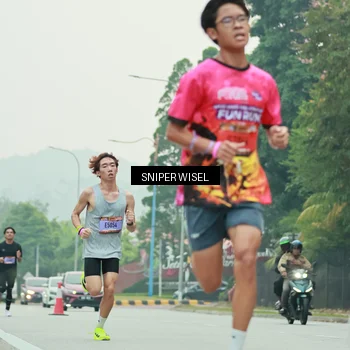 Runner Photo 7043268