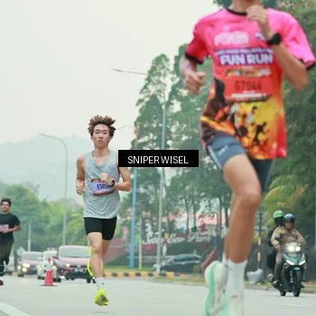 Runner Photo 7043271